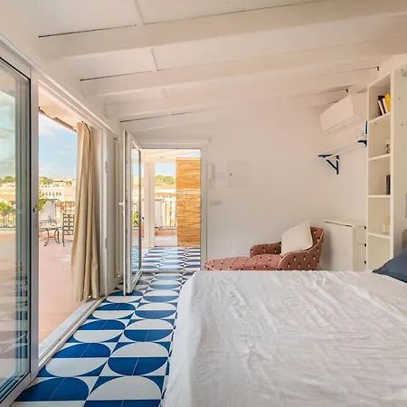 Trastevere Terrace Attic Apartman *